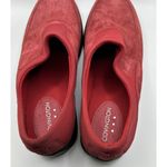 Covington Womens Size 7M Red Suede Leather Slip On Shoes Pre Owned Photo 4