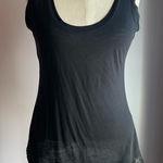 Gap  black scoop neck lightweight tank top with lace hem and side slits Photo 0