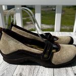 Merrell  Plaza Bandeau Mary Jane Shoes Women's Size 8.5M Taupe Suede & Leather Photo 0
