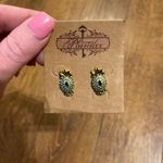 Plunder Pineapple Necklace and Earring set Photo 2