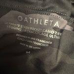 Athleta  ultimate stash pick Camo 7/8 tight (Leggings) size medium green black Photo 2