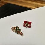 Lot Of 2 Signed Avon Brooch Tack Lapel Pin Gold Tone Photo 2