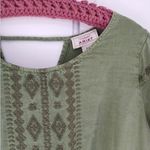 Ariat Audrey Moss Green Peplum Tunic Top size Small Photo 2