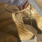 Enzo Angiolini  Gold Women's Heels crystal detailing size 8.5‎ Photo 4