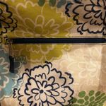 Five Star Floral Tote Bag Green Photo 3