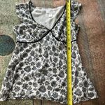 Loft Ann Taylor Black and White Cap Sleeve Fitted Blouse SZ 2 Petite Chic Preppy Photo 10