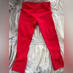 lulu lemon red capris Photo 0