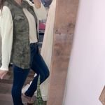 Me Jane zippered camouflage vest size small Photo 1