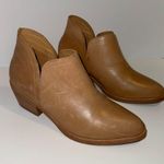 MIA NEW Nisolo  Everyday Leather Ankle Bootie Almond size 7 Photo 3