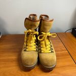 Frye and Co. Anise Hiking Boot Leather Suede Lace Up Fashion Gorpcore Shearling Tan Size 9 Photo 1