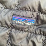 Patagonia Women’s Nano Puff Jacket Photo 3