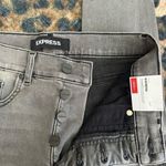 EXPRESS Stylish Gray High-Waisted Jeans. brand. Size 8 Photo 2