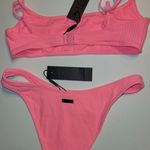 Triangl Bikini Photo 4