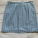 Forever 21 Light Blue and White Striped Chambray Mini Skirt in Size Small Photo 2