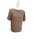 TESS short sleeve TAN BLOUSE SHOULDER PADS 100 % SILK SIZE MEDIUM Photo 2