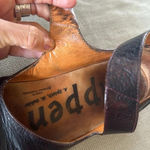 TRIPPEN Vivienne DARK plum almost black Leather Wrap Strap Shoe EU 36 us 6 Photo 8