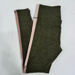 Kyodan Heathered Olive Green and Pale Pink Leggings Size Medium Photo 2