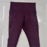 Lululemon  Seek The Heat Crop
Bordeaux Drama Photo 12