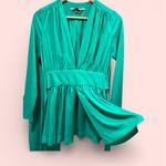 Vintage 70s Henry Singer flowy green polyester slinky pantsuit 2 piece set USA Photo 2