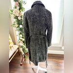 Gap ⚜️ 3/$25 ⚜️ Vintage Black and White Tweed Coat, size M. Photo 2
