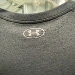 Under Armour Gray Loose V-Neck Top Size Small Women's Short Sleeve Athleisure Photo 3