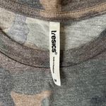 Tresics  Camo Tee Photo 1