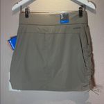Columbia New  Women’s All Seasons Ruched Skort Khaki Tusk Color Size Small NWT Photo 6