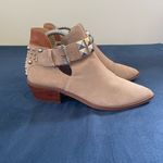 Steve Madden Zenna Taupe Leather Ankle Boots w/Silver Studs size 9.5M Photo 1