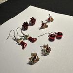 Christmas Holiday Mix Lot Of 5 Pierced Earrings Photo 4