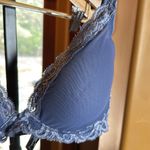 Natori Feathers Contour Plunge Lace Photo 4