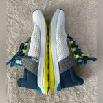 Olukai Wailuku Women’s Athletic Shoes size 7.5 white lagoon color Photo 7