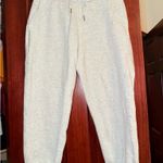 Lululemon  Cropped Scuba Joggers High-Rise Photo 0