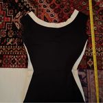 Black and white boatneck sleeveless jumpsuit Size M Photo 4