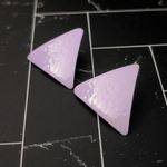 Vintage Clip On Earrings 1 & 1/8" Light Purple Hammered Pattern Triangle Photo 2