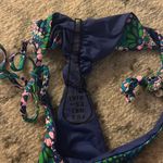 frankie's bikinis Frankie’s bikini hailee steinfeld Duke bottom Photo 3