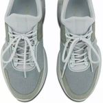 Kenneth Cole New York Women's Maddox Jogger Sneaker Size 6.5 Photo 3