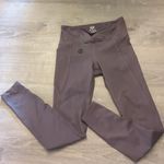 Under Armour  purple leggings size small Photo 0