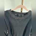 Aerie  black brushed fleece long sleeve sweatshirt with side splits size small Photo 13
