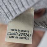 L.L.Bean  Gray Cashmere Pullover Sweater Size XS Pet Photo 3