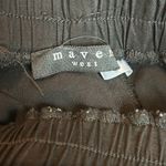 Maven West  black joggers Photo 3