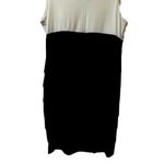 Enfocus Studio En Focus Studio Black & White Sleeveless V-Neck Bodycon Size 12 Dress Photo 5