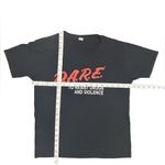 Fruit of the Loom Vintage 90s grunge D.a.r.e. to resist drugs and violence black tee. Youth L WXS Photo 2