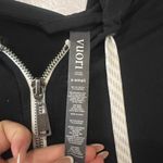 Vuori  Black Halo Performance Zip Up Hoodie Size XS Photo 3