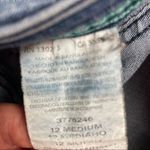 Lee Modern Series Mid Rise Fit Women’s Jean Shorts Size 12 Medium Blue Photo 3