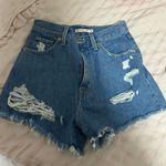 Levi’s High-Waisted Mom Shorts Photo 0