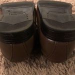 Brown dress shoe Size undefined Photo 2