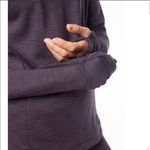 Athleta  Bootcamp Hoodie in black Photo 3