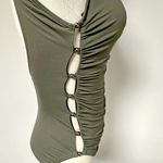 Carmen Marc Valvo Beaded Suit Photo 5