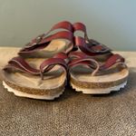 Maurice's  Sandals Photo 1