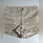 No Boundaries  floral high waisted shorts size 13 Photo 6